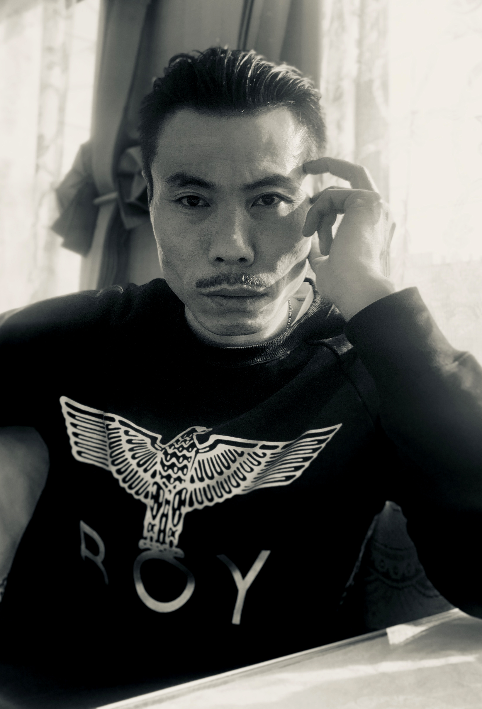  p>男,蒙古族,内蒙古通辽人,青年男演员.1982年出生在内蒙古通辽.