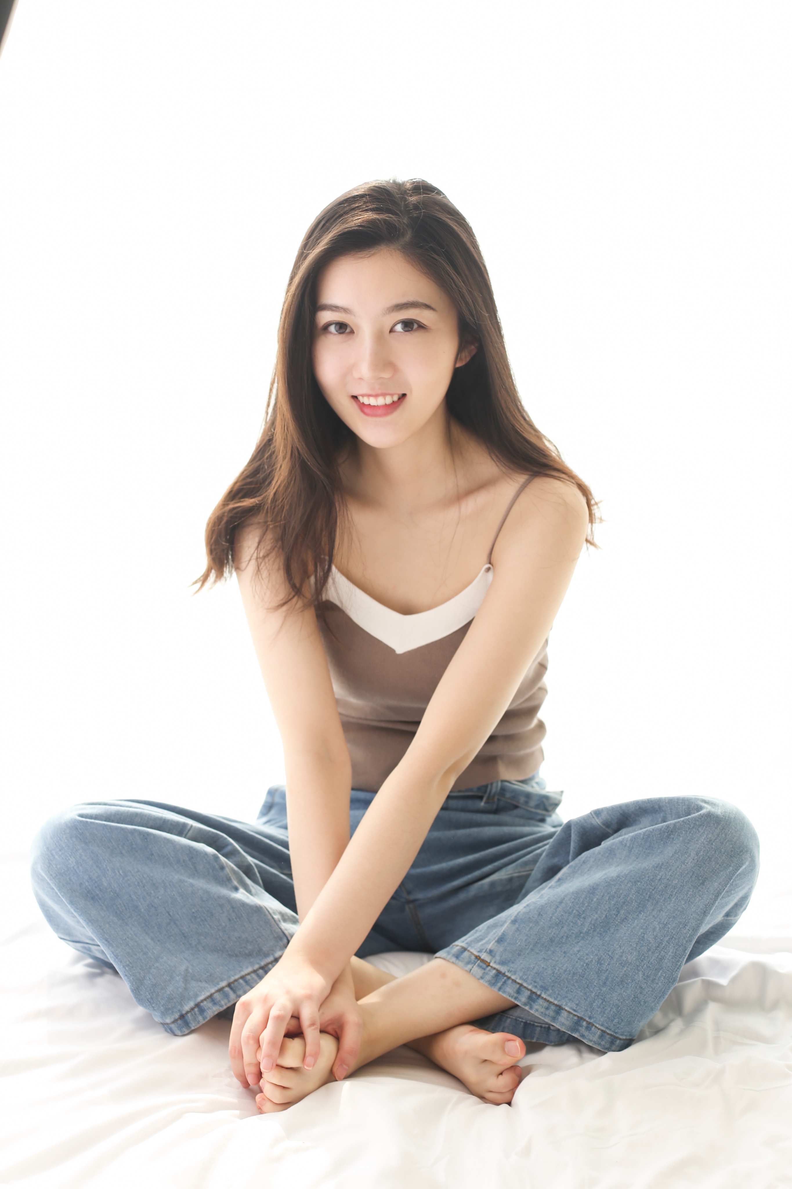  p>陈笑含,11月14日出生在江苏,身高168cm,毕业于 a target="_blank"