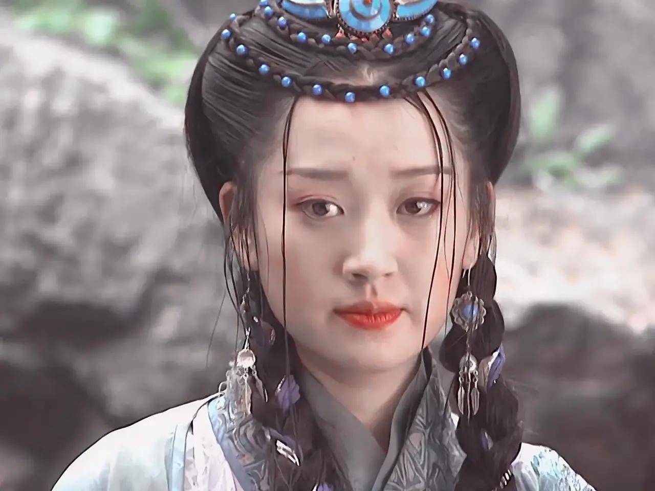 data-lemmaid="128951">金庸 /a>武侠小说《笑傲江湖》中的女主角,男