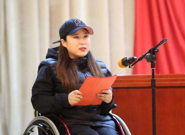  p data-id="gn34ud6thf">闫卓(zhuo yan),1992年4月7日出生于北京市