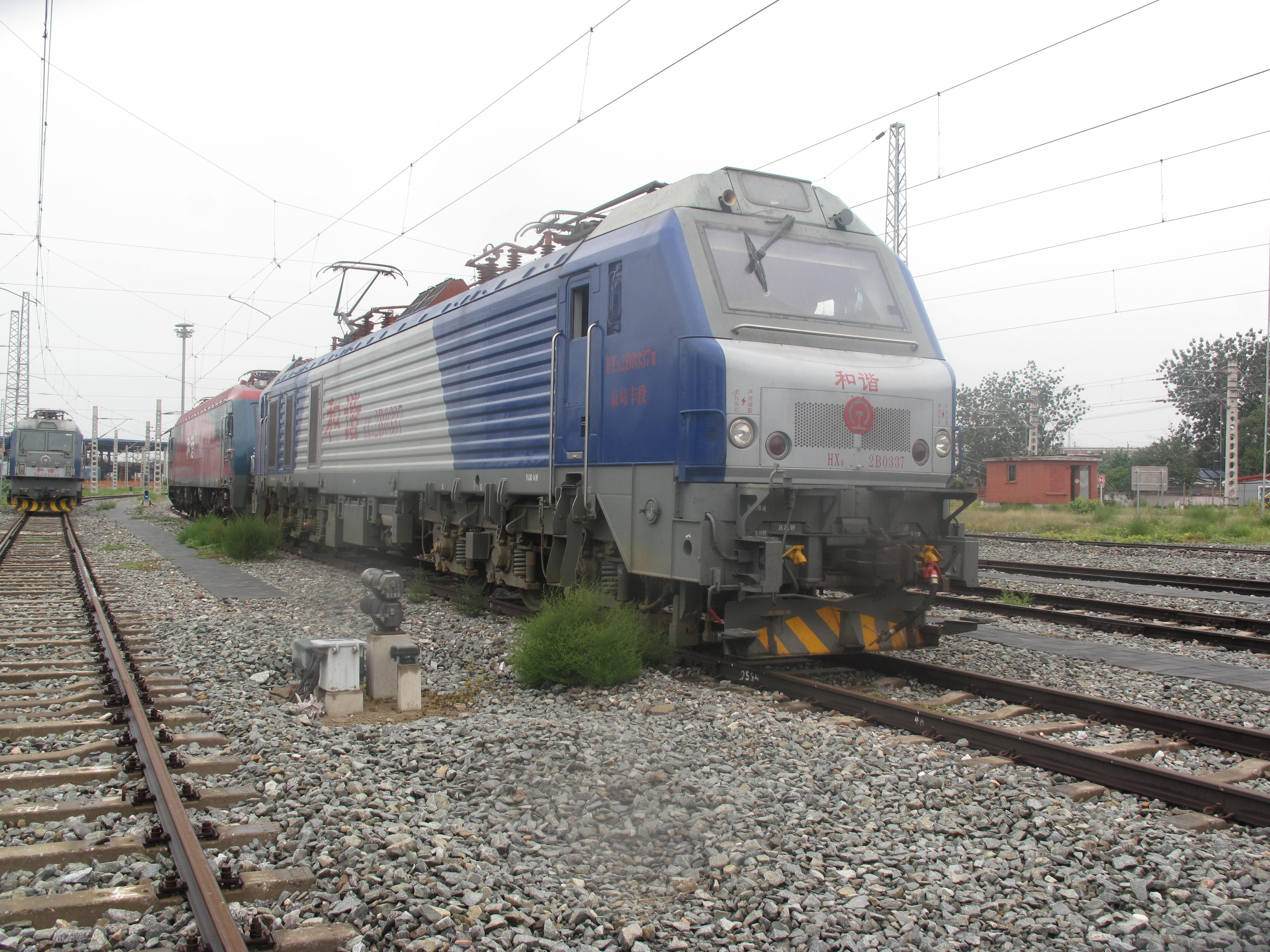 和谐型电力机车