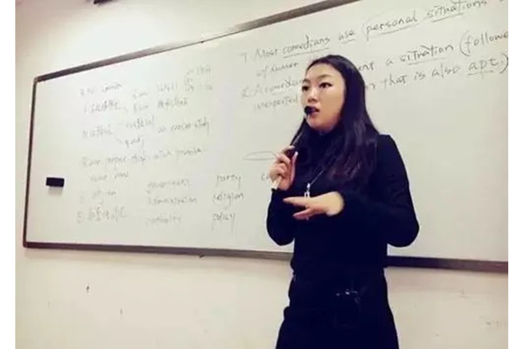  p>刘璐,广东省汕头市六都中学体育老师. /p>