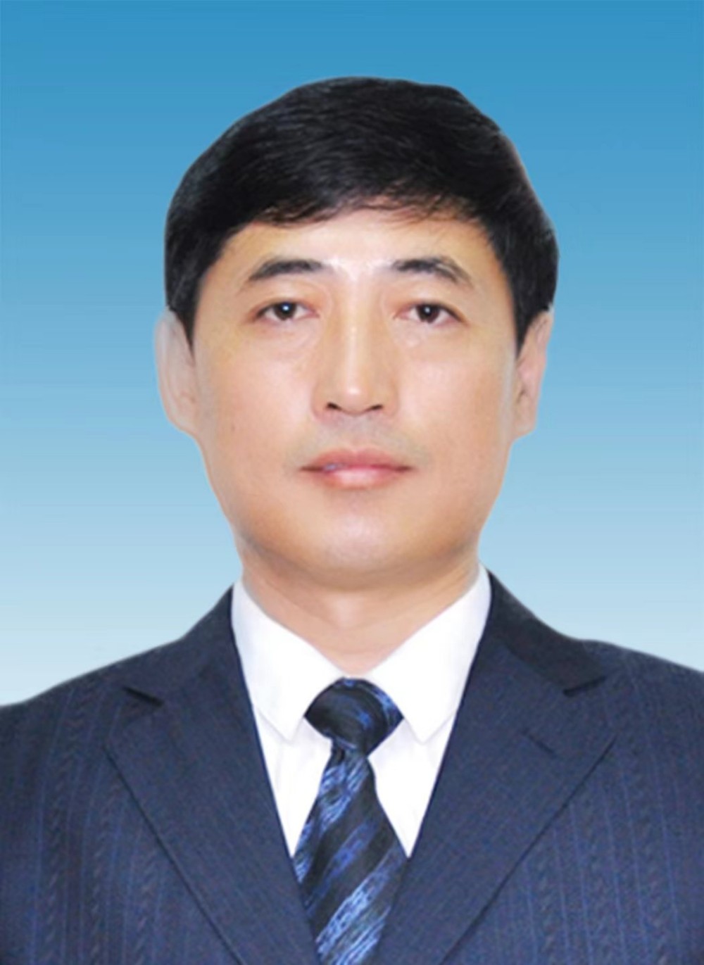 data-id="ufzwhus6csxq">现任呼伦贝尔市扎赉诺尔区人大常委会副主任