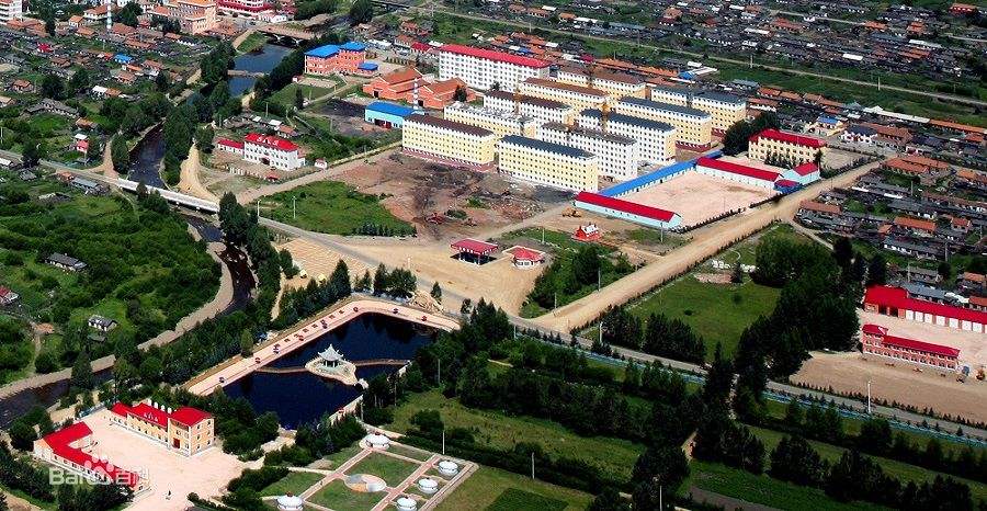 data-lemmaid="3408979">呼伦贝尔市 /a>鄂伦春自治旗下辖镇,地处 a