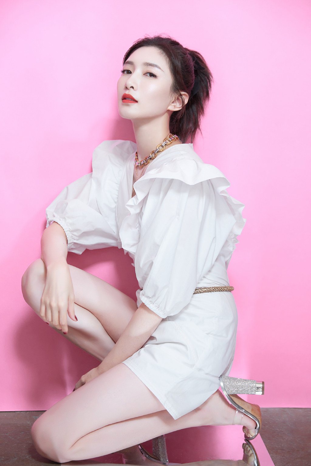  p>江疏影,1986年9月1日出生于上海,中国内地女演员,毕业于 a target=