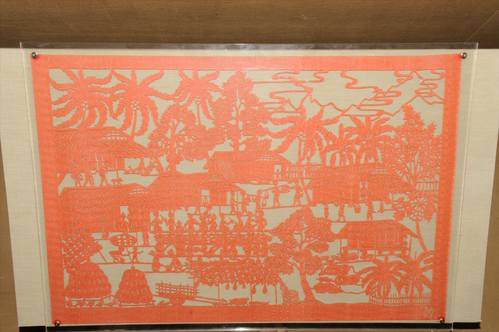 现代黎族黎村剪纸是一件现代的藏品,现收藏于海南省博物馆.