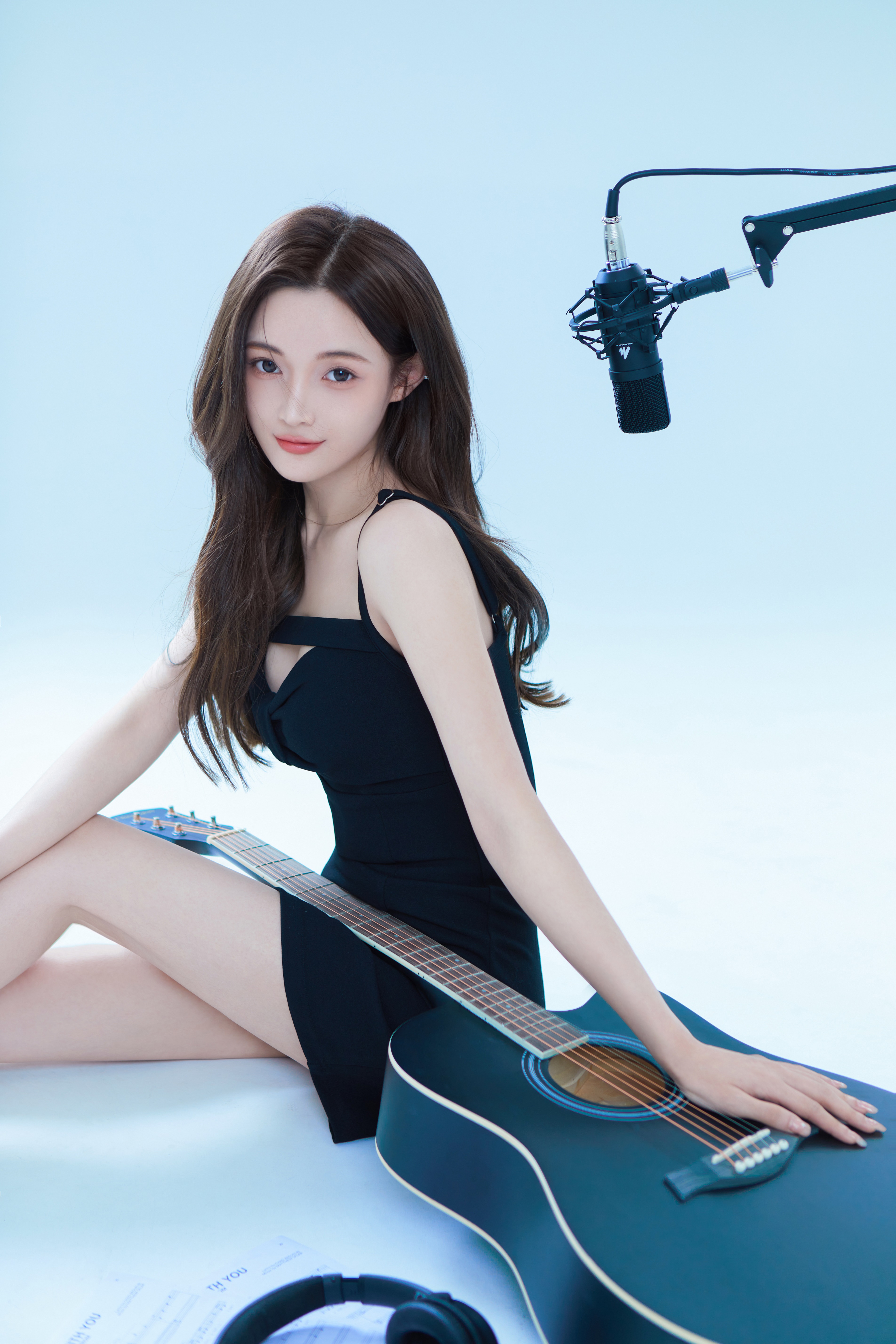 "370496">张家界 /a>,女 a target="_blank" href="/item/歌手/16693"