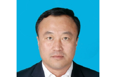  p data-id="sfwnbsnuucai">刘郑,现任内蒙古自治