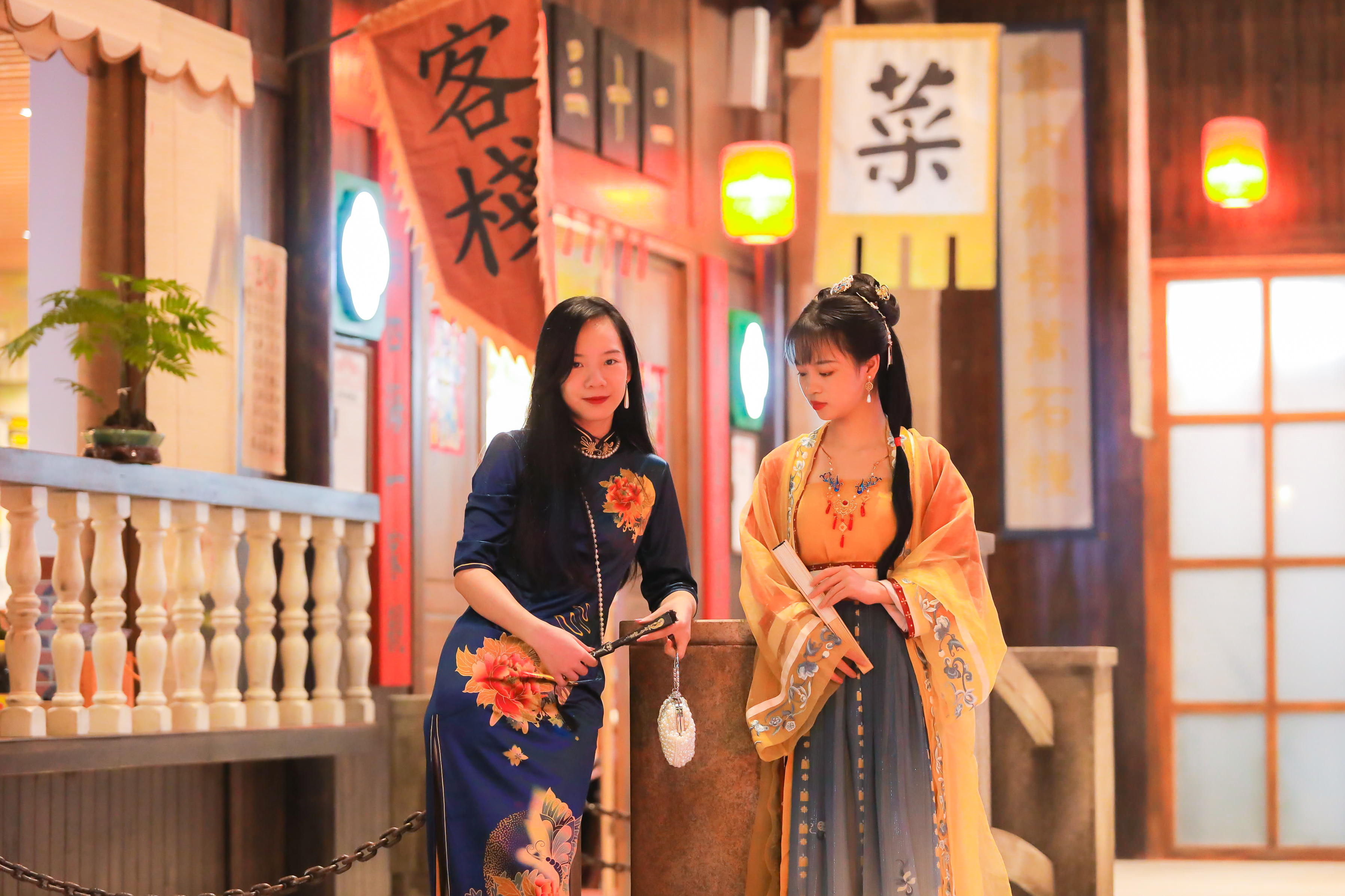 z2yb">刺桐时代村(zayton times village)是位于泉州市鲤城区内的景点