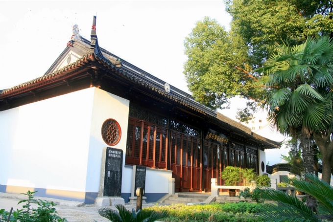 苏州市景范中学校