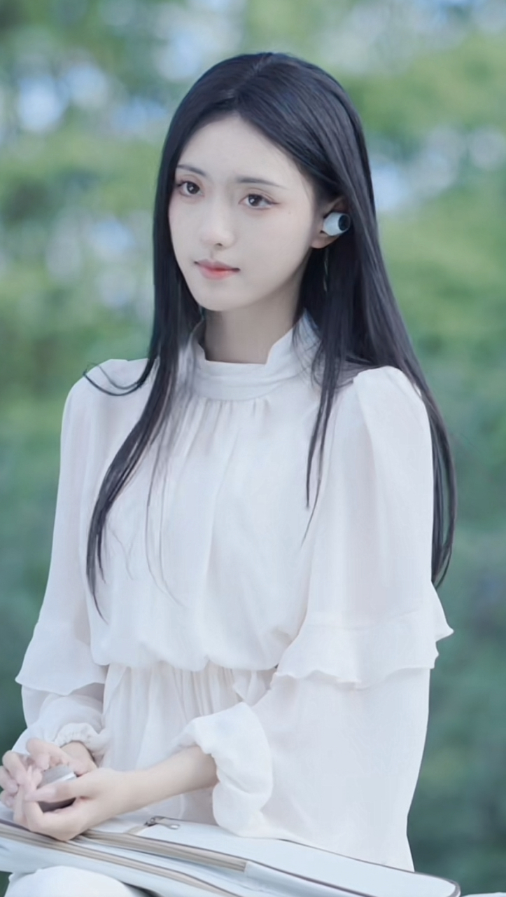 data-id="tqolibr0zsgr">山海观雾,国风顶流,抖音知名古风博主,微博