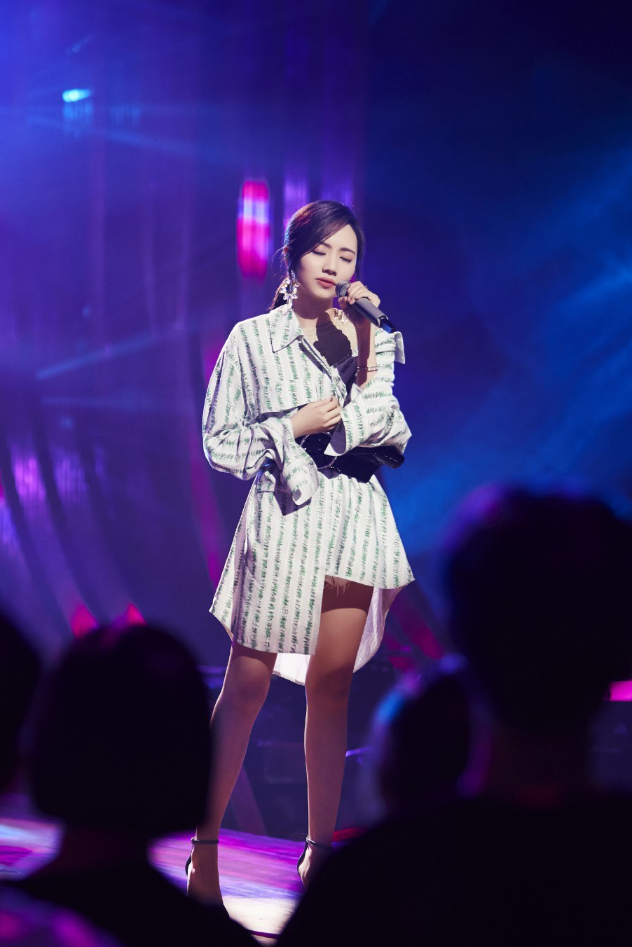  p>刘惜君,1988年4月30日出生于广东省深圳市,中国内地流行乐女歌手