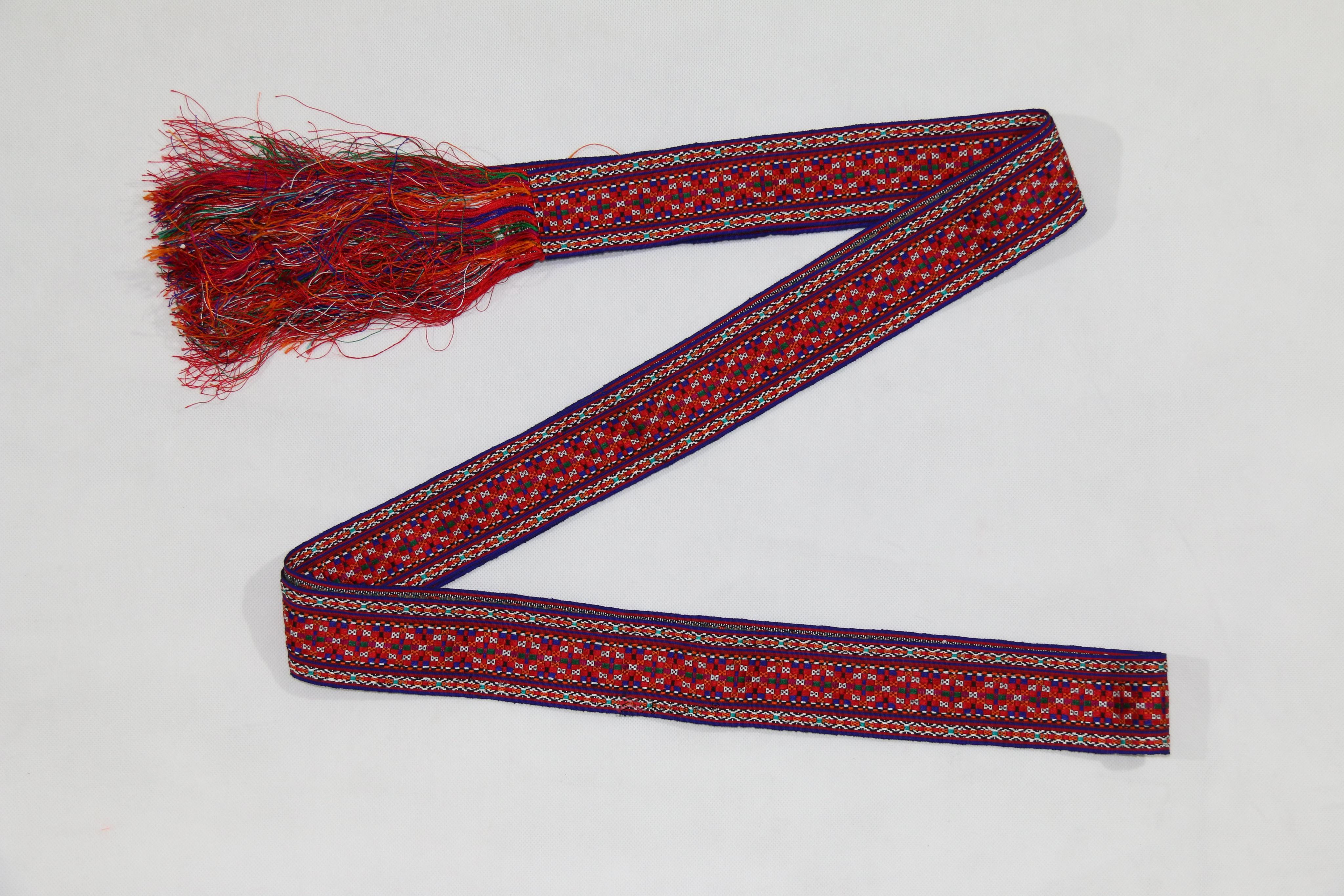 当代施洞苗族花带