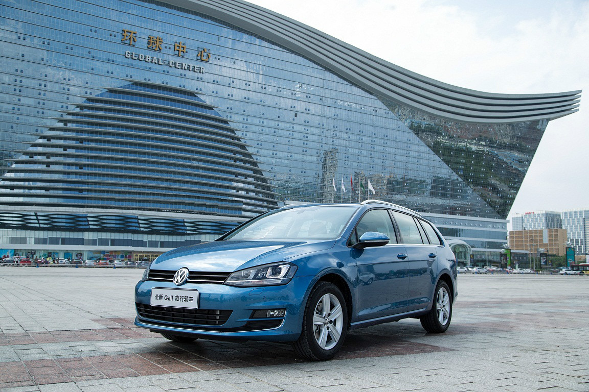  p>大众汽车(德语:volkswagen)是一家总部位于德国沃尔夫斯堡的 a