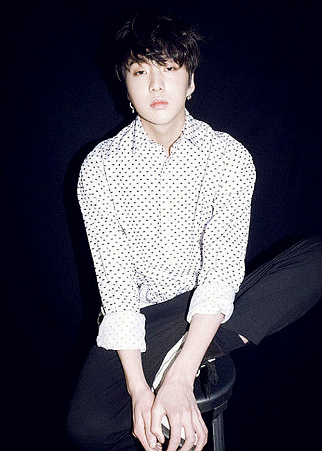  p>姜昇润(         )1994年1月21日出生于韩国釜山,歌手,演员,韩国