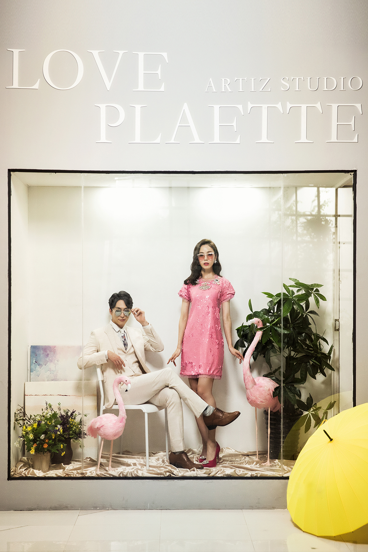 studio)于2009年成立于韩国釜山,是专注在全球时尚的韩国婚纱摄影品牌