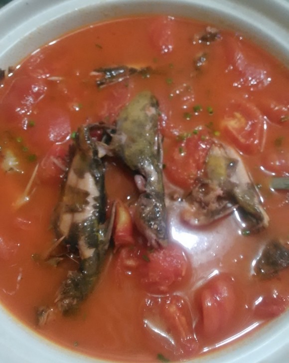 西红柿炖黄鱼
