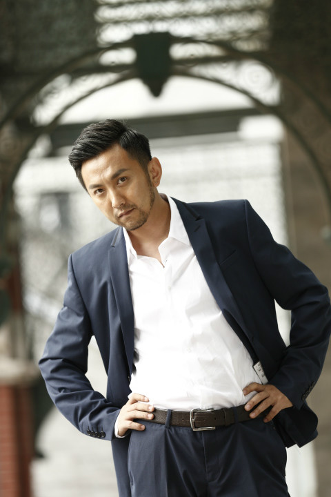 新看中,出演电影 a target="_blank" href="/item/《逆缘》/16168991"