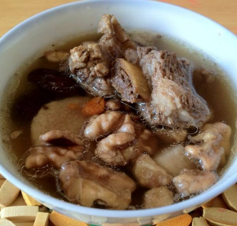 排骨核桃汤
