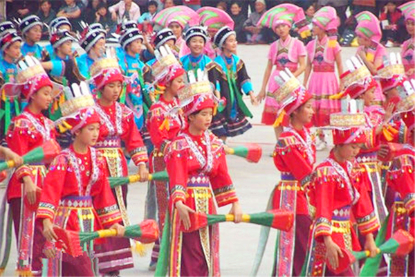 data-lemmaid="152623">布依族节日:大年节据方志记载,布依族皆"