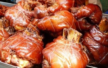  p>枫泾丁蹄制作技艺是上海市金山区的传统烹饪技艺.