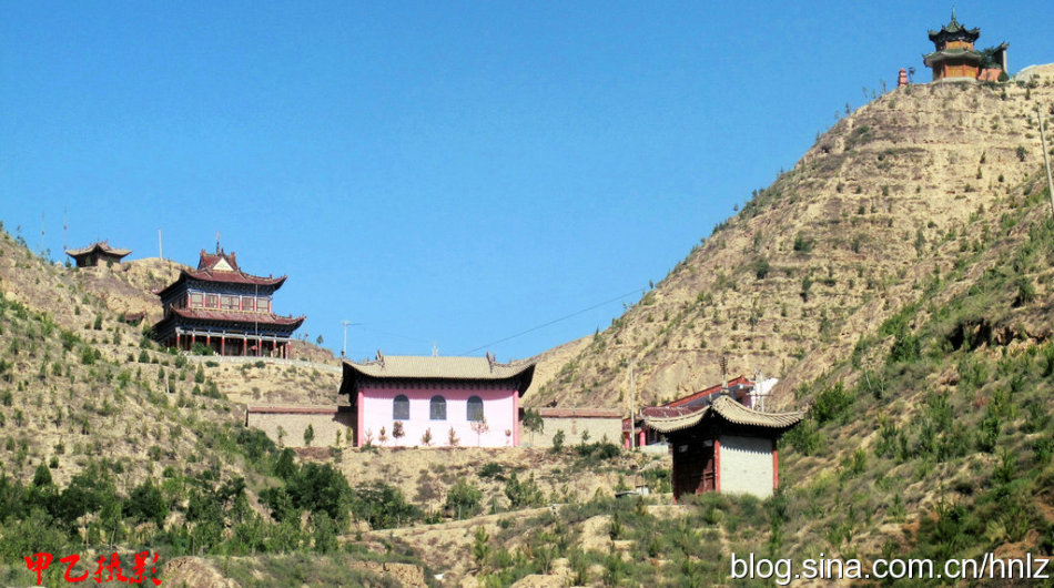  p>清凉山寺是一座历史悠久的西部古寺,坐落于甘肃省白银市会宁县 a
