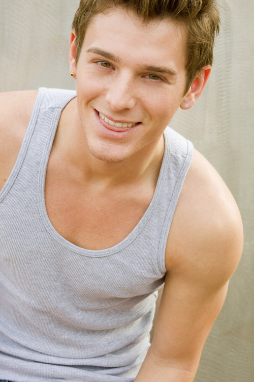  p data-id="go06s86dr2">布兰特·科里根(英文名:brent corrigan),男