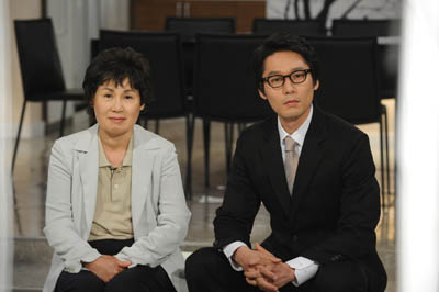  p>《蔷花,红莲》是韩国kbs电视台于2009年4月20日播出的日日家庭剧