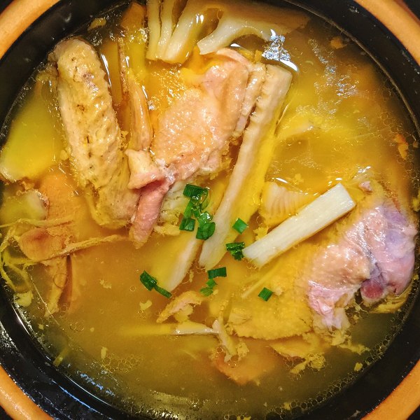 冬笋鸡汤