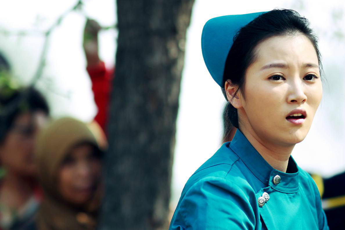 艺术学院 /a>,中国内地女演员,模特,代表作品有电视剧《鉴证英雄》