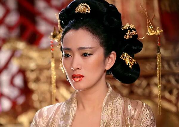 curse of the golden flower