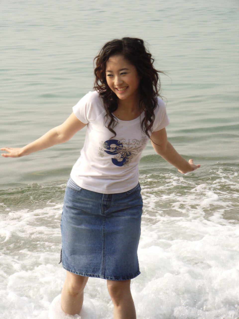  p>杨蕊(reny),1979年11月12日出生于北京市,中国内地女演员,毕业于 a