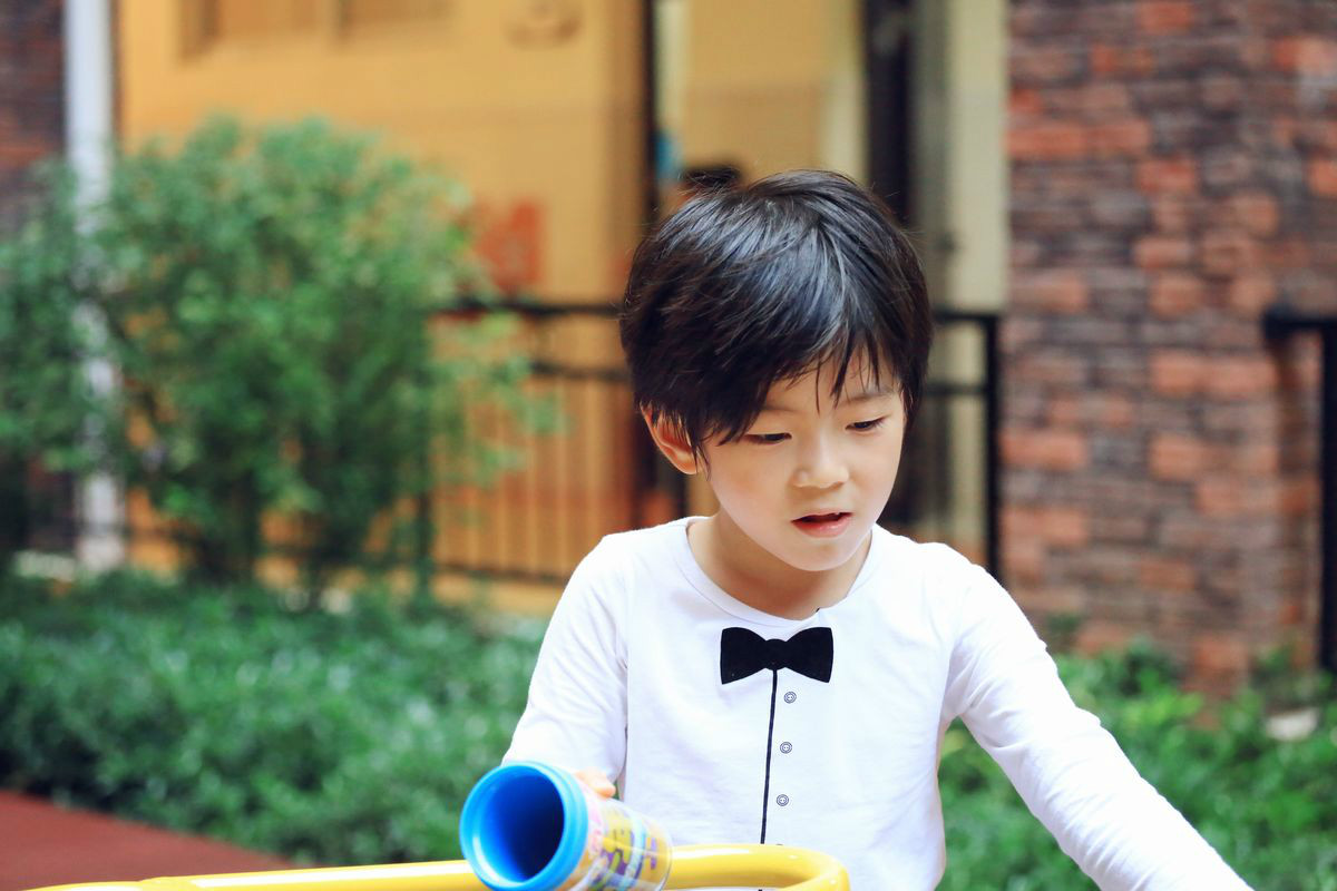  p>《一年级·小学季》是 a href="#" data-lemmaid="220836">湖南