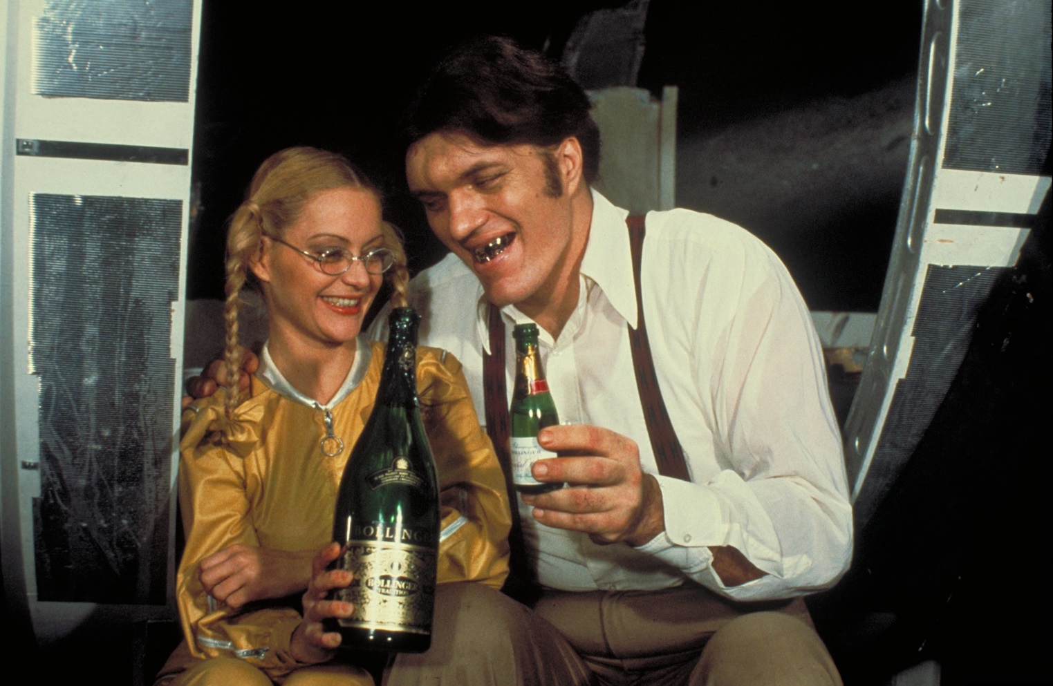  p>《007之太空城》是由 a href="#" data-lemmaid="15746070">刘易斯