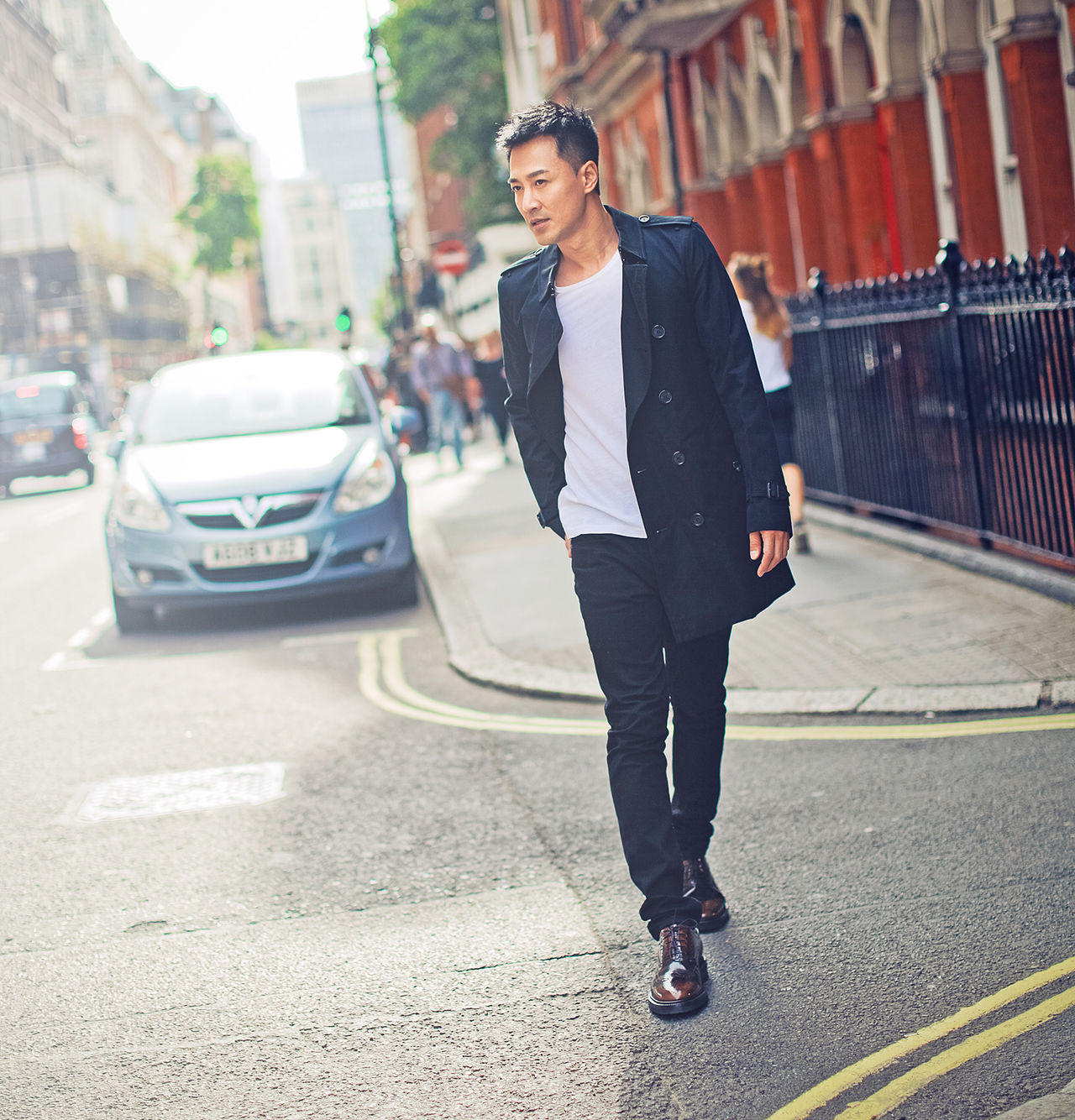  p>林峰,1979年12月8日生于福建厦门,中国香港影视男演员,流行乐歌手.