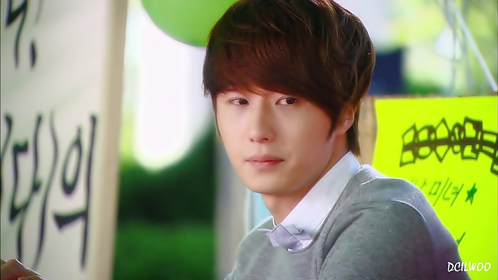  p>丁一宇(         ),1987年9月9日出生在韩国首尔,韩国影视男演员.