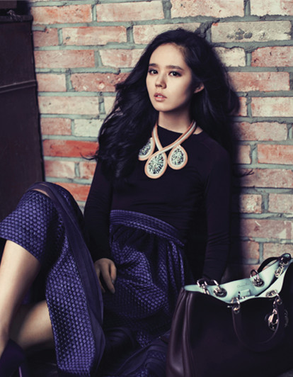  p>韩佳人(han ga in),本名"金贤珠",1982年2月25日出生于韩国首尔市