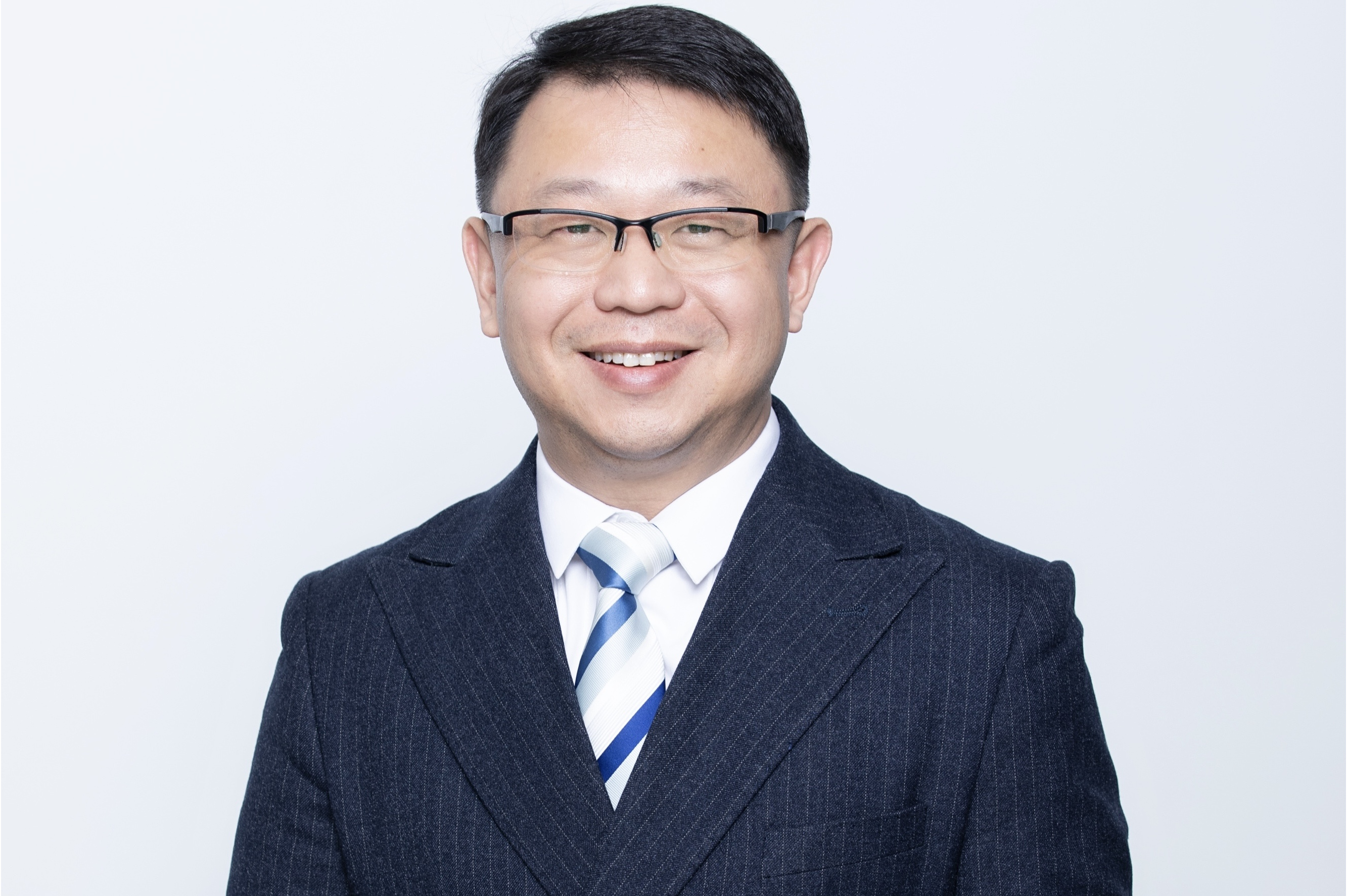 张帆
