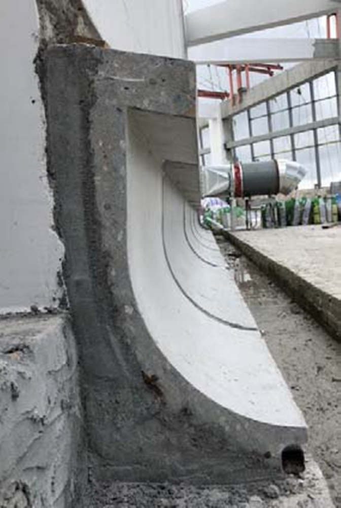 屋面女儿墙预制泛水构件制作及安装施工工法