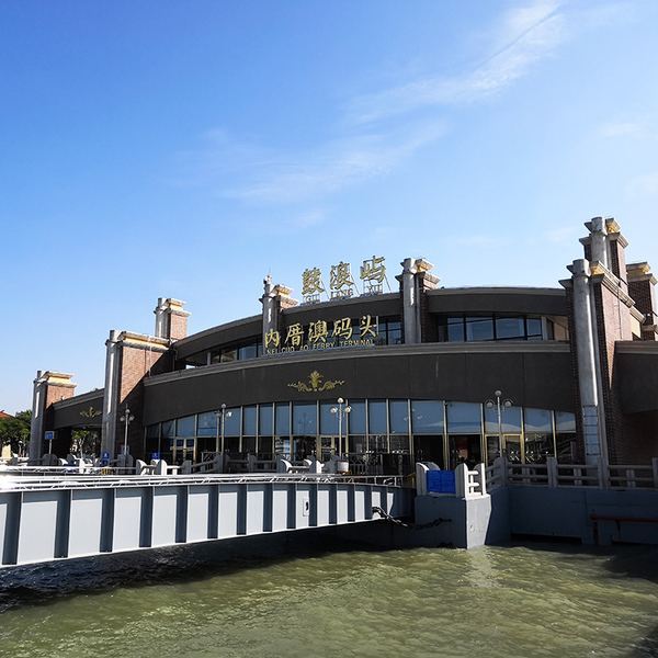  p data-id="t1aduvitdpgy">东渡邮轮码头是位于东港路2号厦门国际