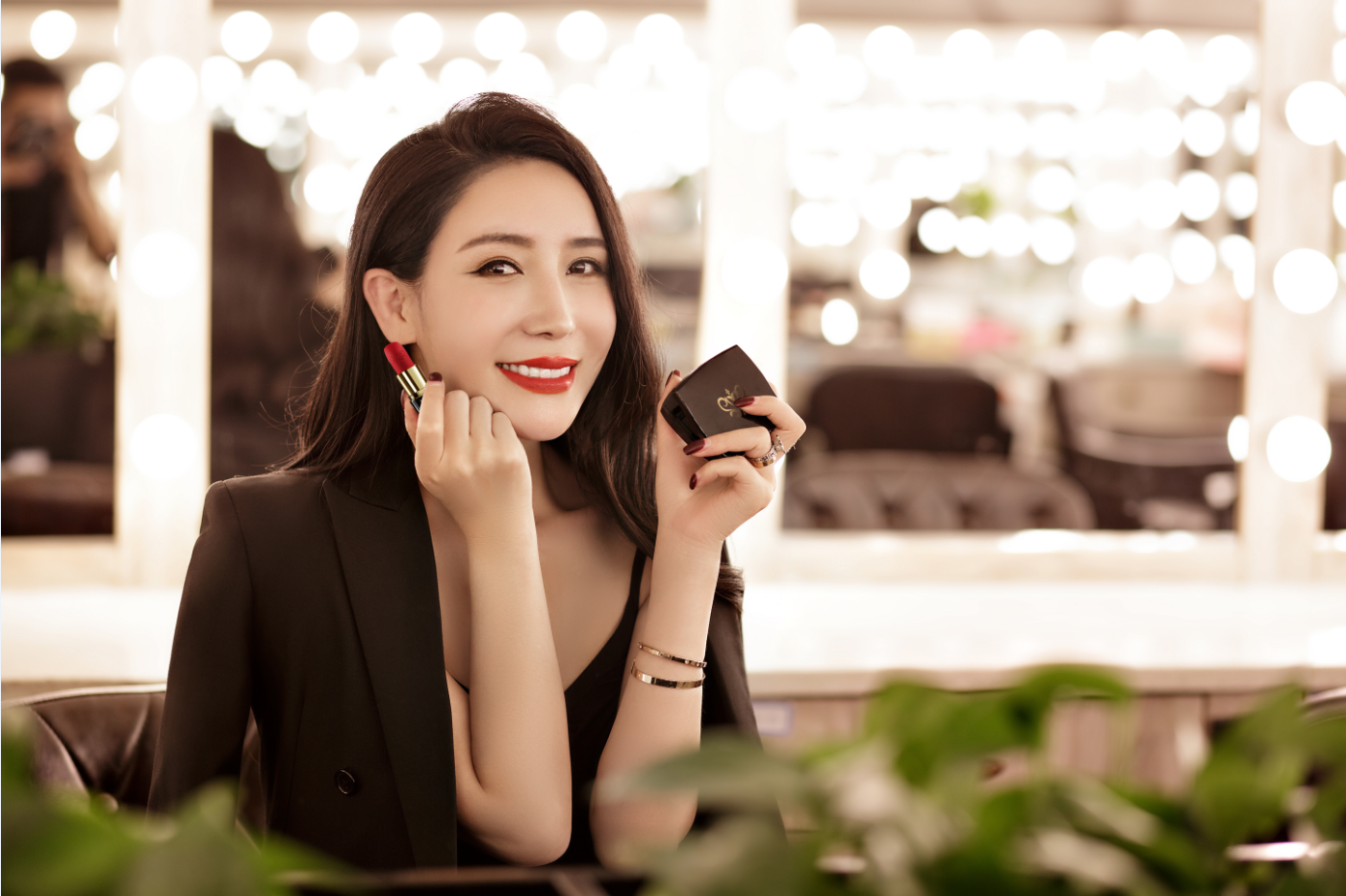  p data-id="gnwz2y86rh">梦泉mooncherry隶属于梦泉时尚集团旗下的主