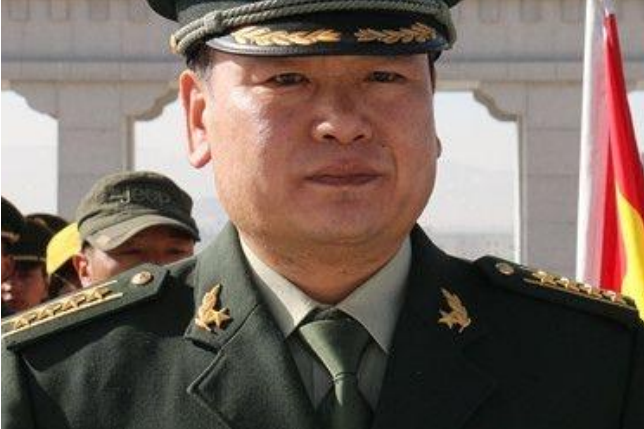  p>孙长毅, span class="ref" data-ctrid="2h3loy6xv5z">现任西藏