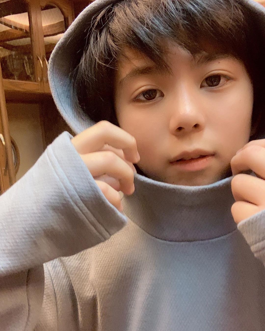  p>文梅森(mason),2007年3月21日出生,韩国童星,是个混血儿,妈妈是