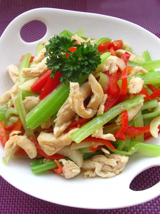 鸡丝拌芹菜