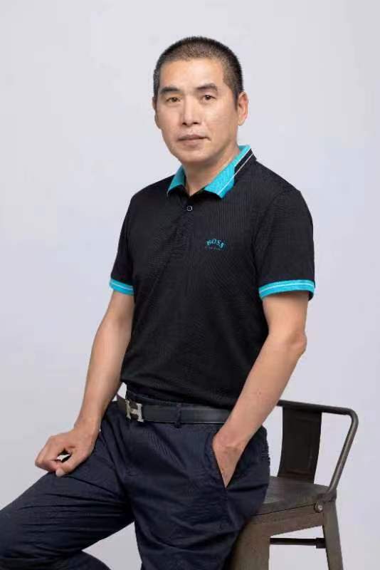李立