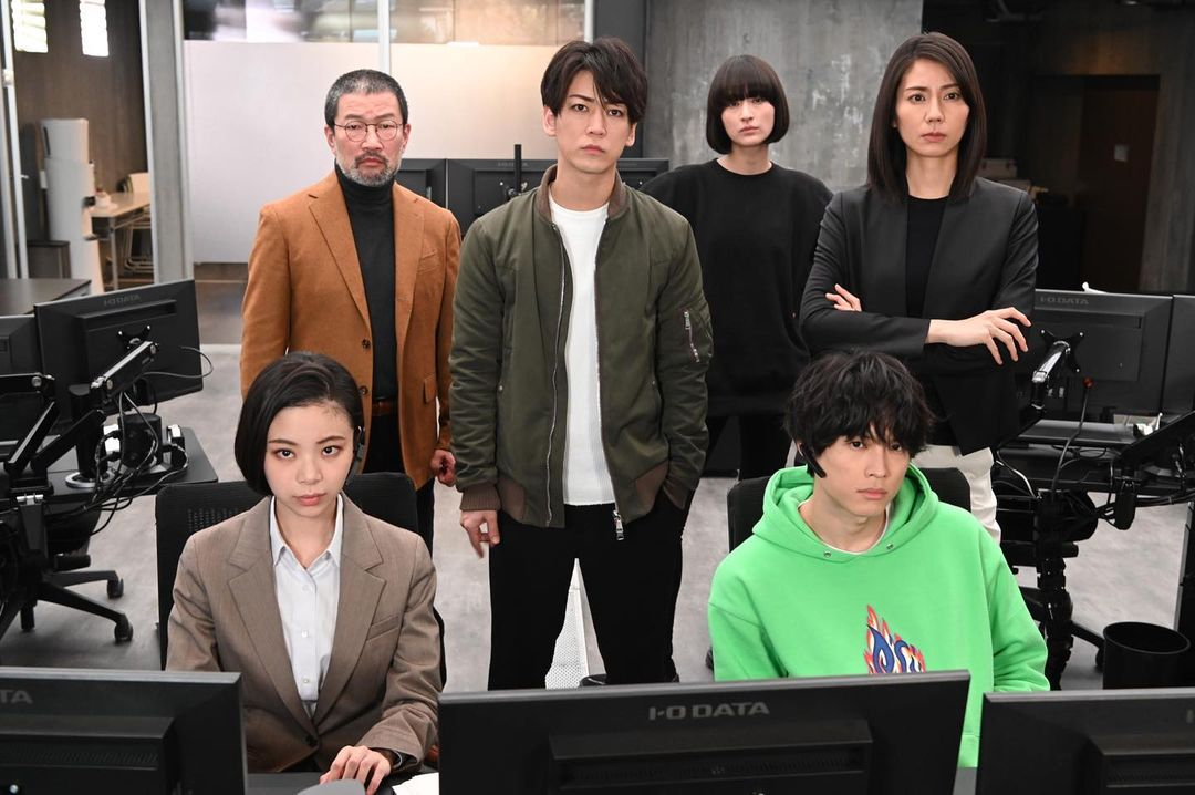 red eyes 监视搜查班