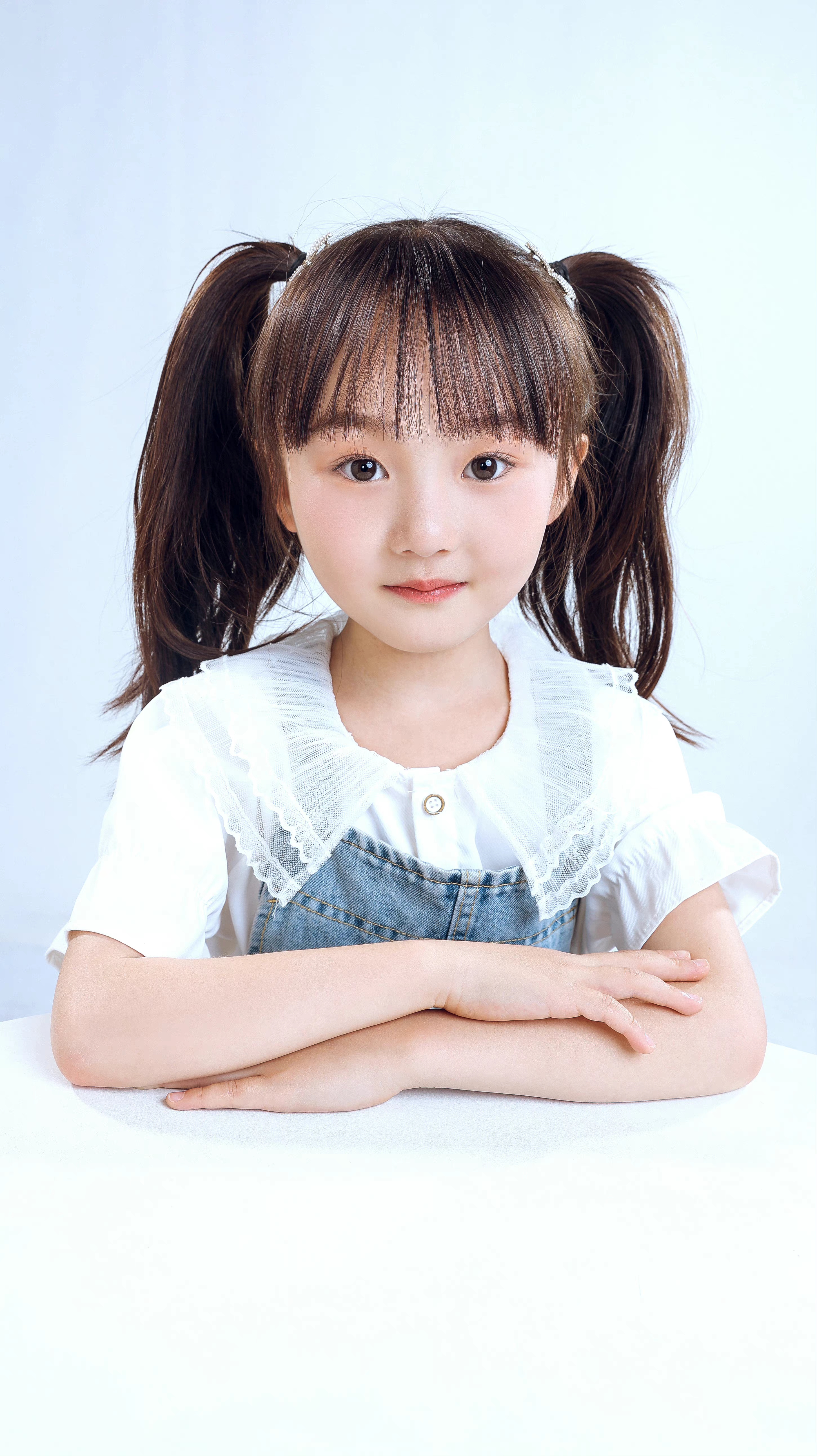  p data-id="tjplbhrxmeee">杨圆圆,女,演员,在网剧《 a target="