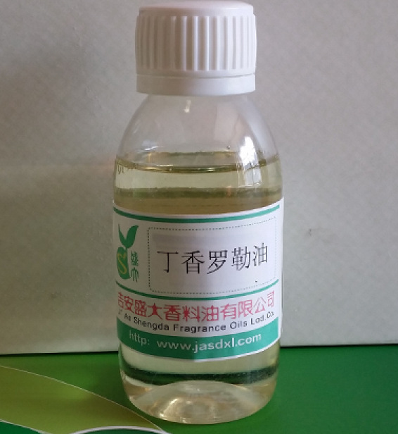 的全草经水蒸气蒸馏得到的挥发油. /p>