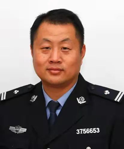  p> 孙明,1975年出生,毕业于天津理工学院机械设计与制造专业,生前系