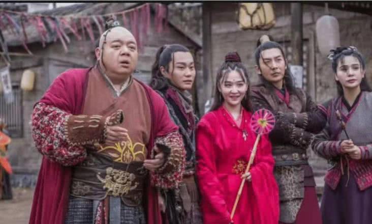  p>宝莲灯 浮仙幻境是由桑坤执导并编剧,潘元甲,谢宁,王九胜等主演